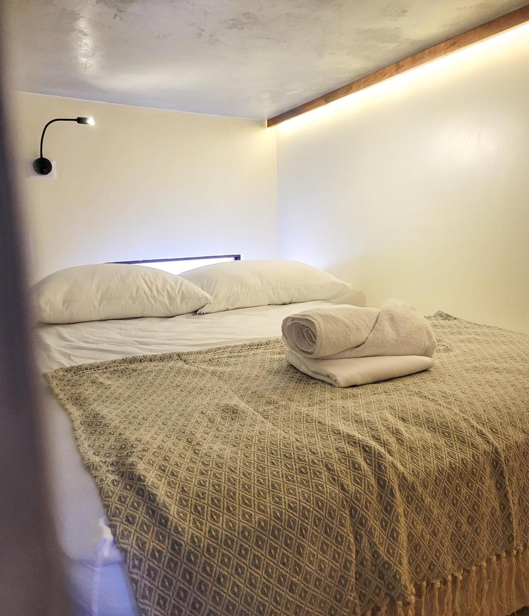 6-Bed Mixed Dormitory Room